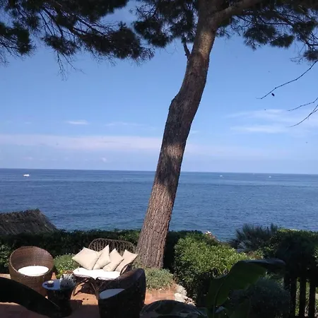 Σπίτι διακοπών Alle Due Torri, Sulla Roccia A Picco Sul Mare