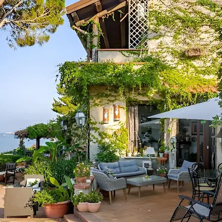 بيت للعطل Alle Due Torri, Sulla Roccia A Picco Sul Mare *