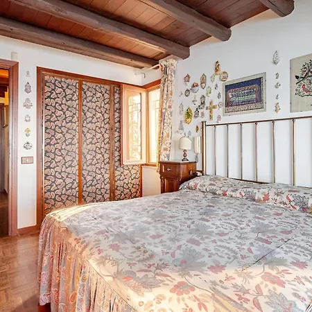 Alle Due Torri, Sulla Roccia A Picco Sul Mare * ألتافيلا ميليتشا