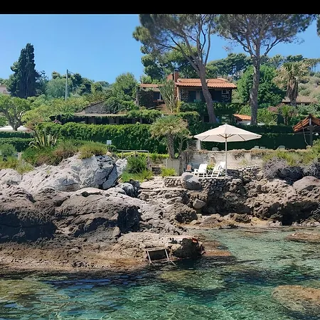 Alle Due Torri, Sulla Roccia A Picco Sul Mare Ferienhaus *